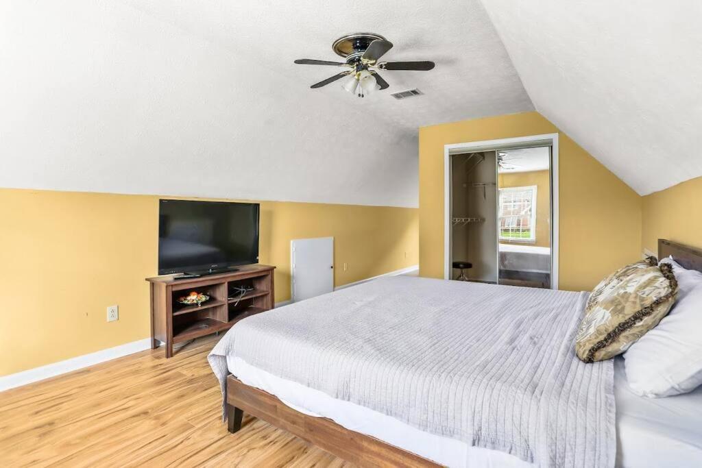 Lovely 5Bed, 3-Fullbath ! 5Min To Free Way I-85 Lawrenceville Exterior foto